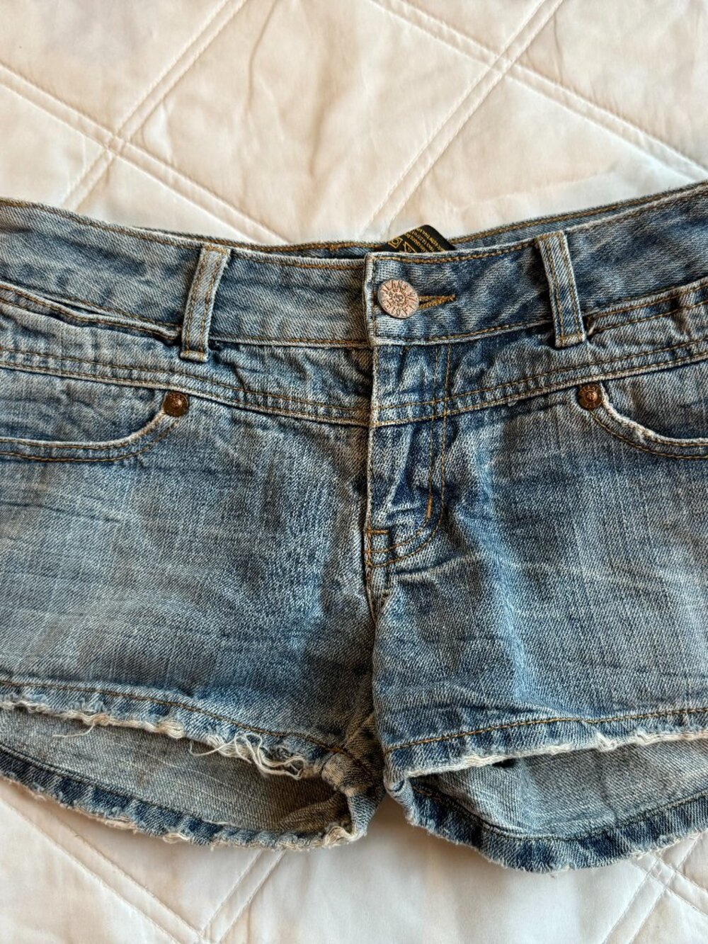 97 Jeans Vintage Y2K Low Rise Denim Micro Shorts Size 4